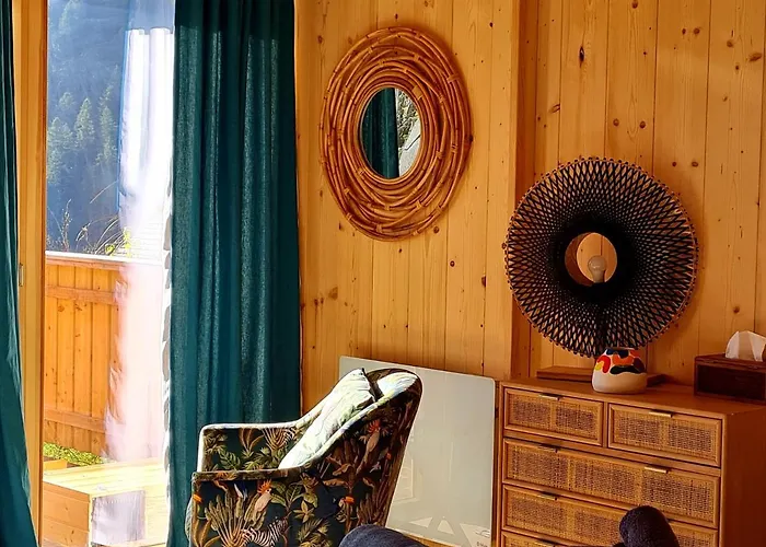 Le Du Blanc Yoga Bed & Breakfast 3*